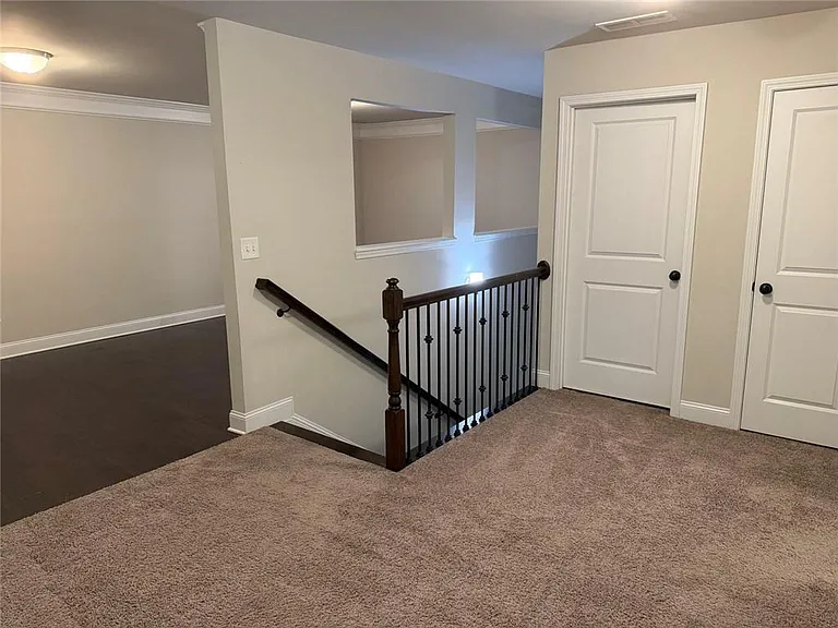 3772 Ledgemont Dr — Photo 20