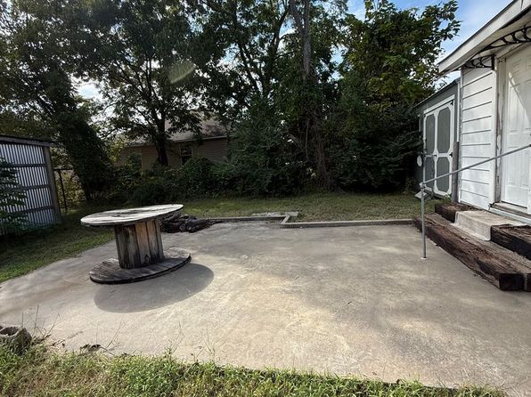 1300 Brazil Ave
