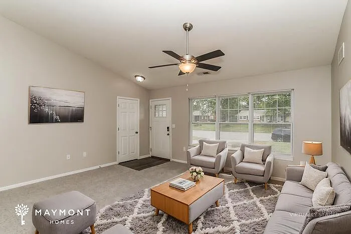430 Clara Dr — Photo 5