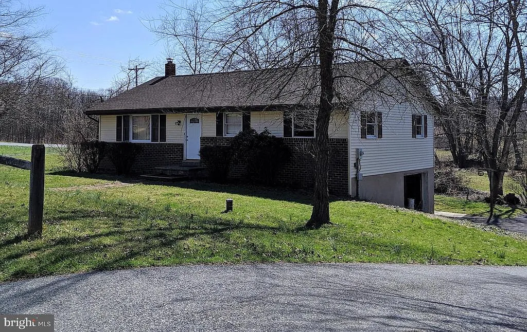 4 Walden West Rd photo 1