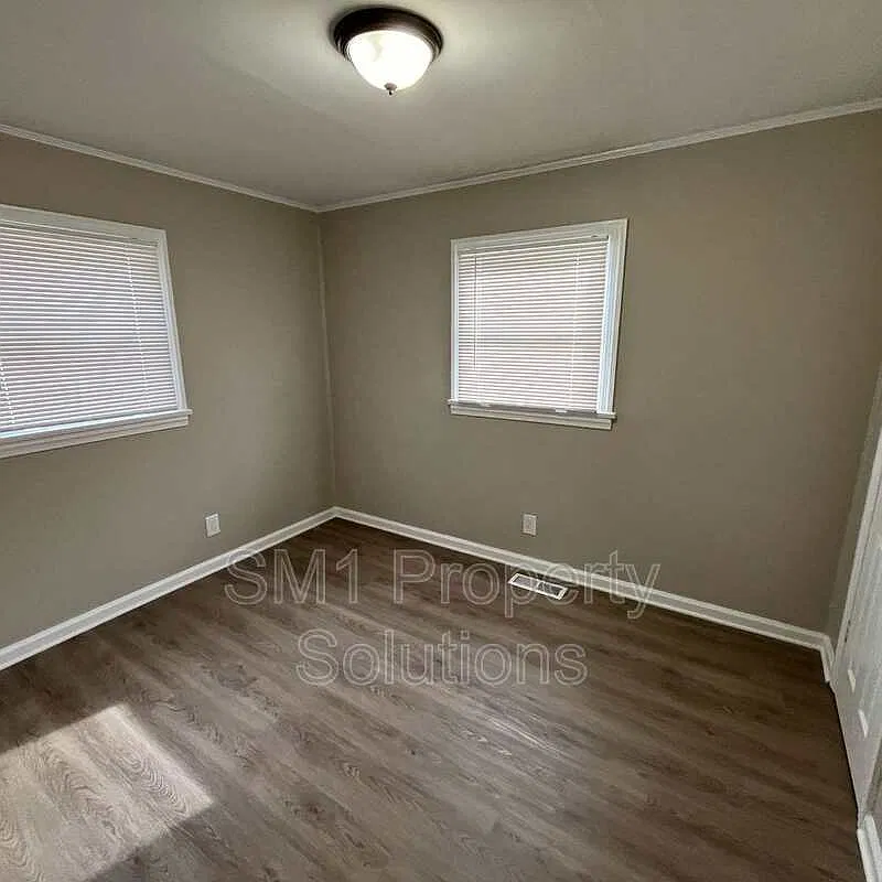 2 bed, 1.0 bath, 672 sqft, $1,175 — Photo 4