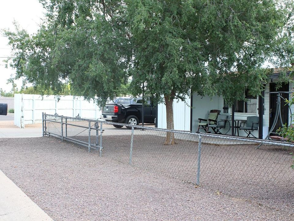 1st image of 9153 E Vine Ave