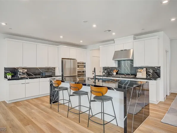 2670 Skylark Trail St, Henderson, NV 89044