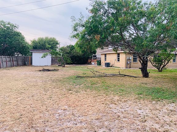 3rd image of 3013 Huntington Ct