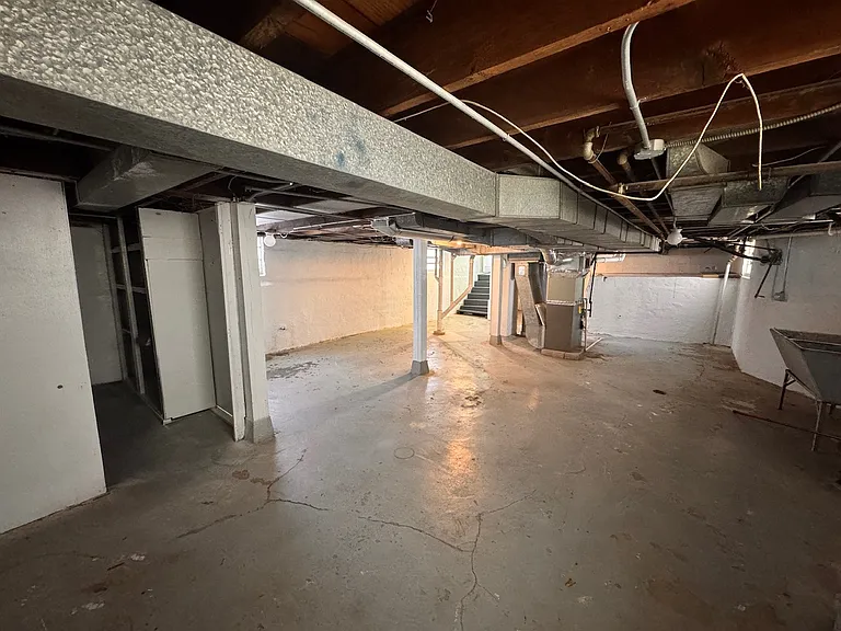15745 Drexel Ave — Photo 23