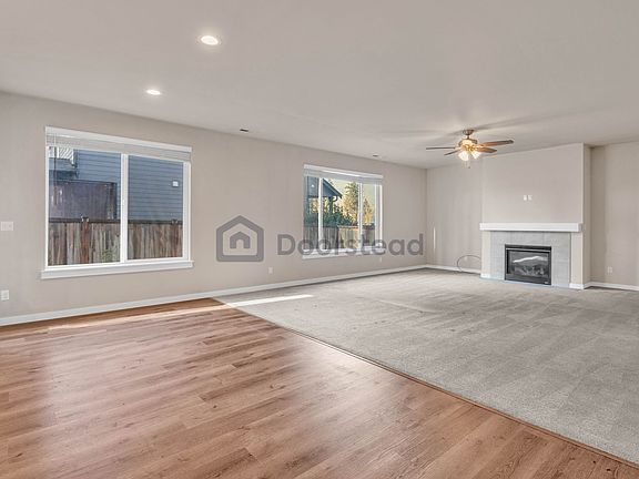 5th image of 17410 26th Ave E