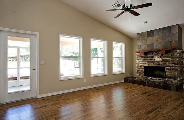 1st image of 630 Everglades Blvd S