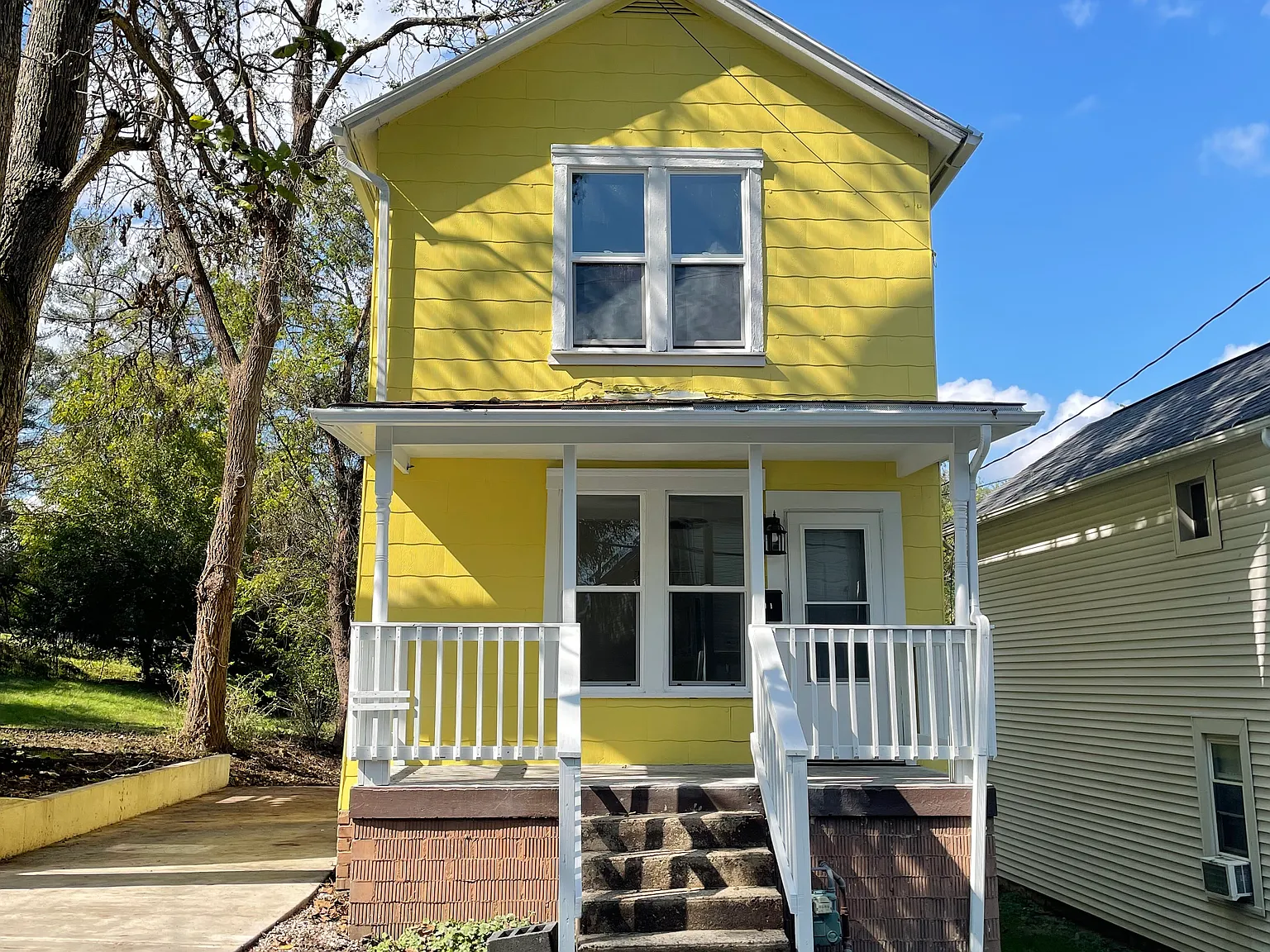 3 bed, 1126 sqft, $1,650 — Photo 1