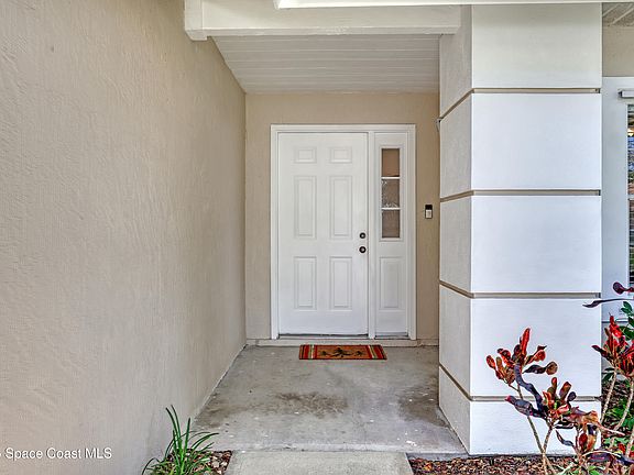 4th image of 2365 Honeybrook Creek Dr