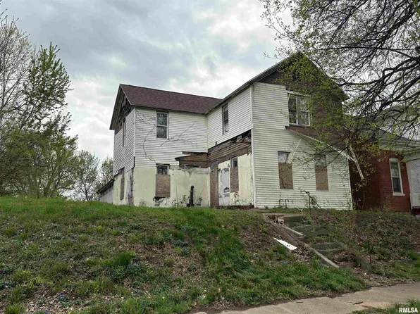 530 Monroe St, Quincy, IL 62301