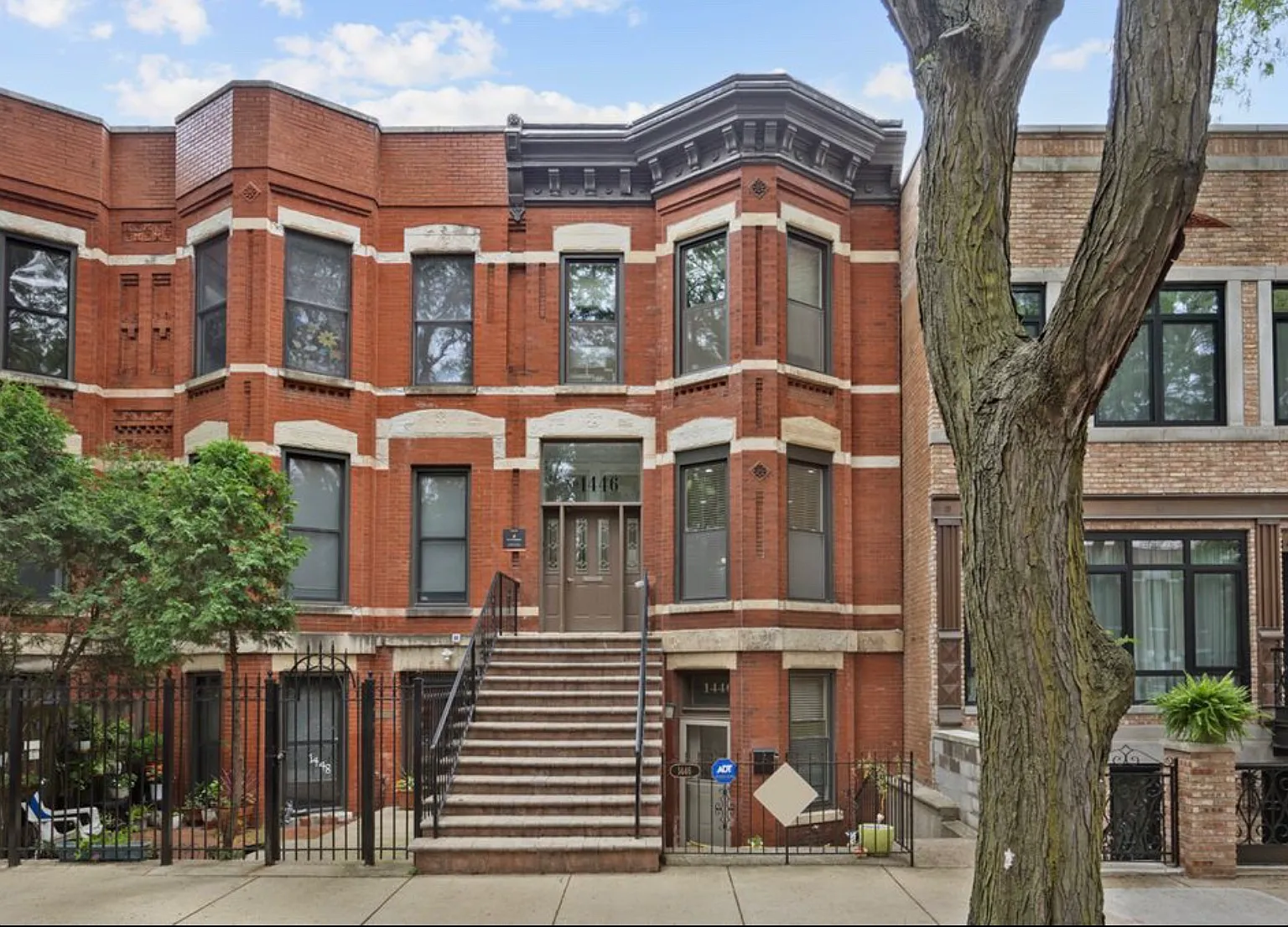 2 bed, 1000 sqft, $2,550 — Photo 1