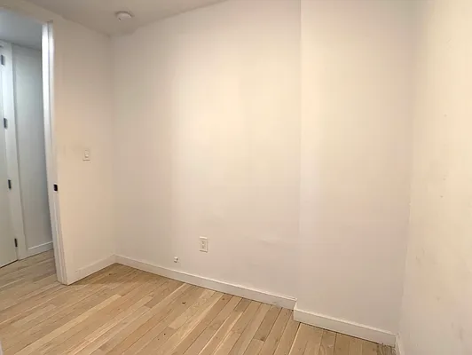 Rented by Bohemia Realty Group | media 6