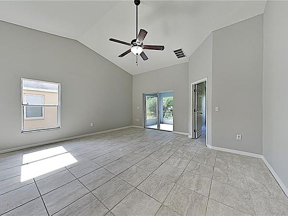 5th image of 6236 Twin Bridges Dr
