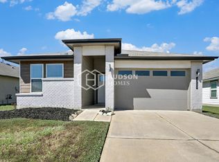 1722 Mountain Echo Dr, Rosenberg, TX 77469