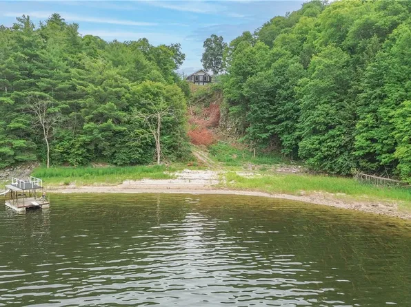42281 Honey Hill Rd, Theresa, NY 13691