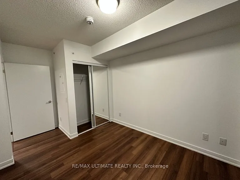 30 Samuel Wood Way #1902 — Photo 15