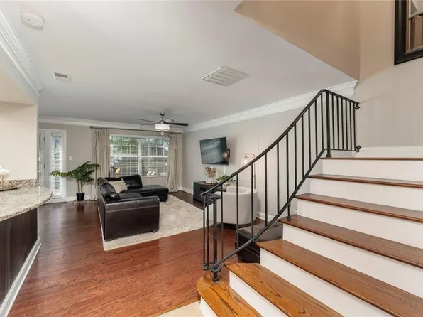 6980 Roswell Rd Unit D6, Sandy Springs, GA 30328