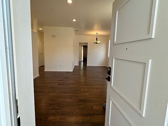 2nd image of 673 Colemanite Cir