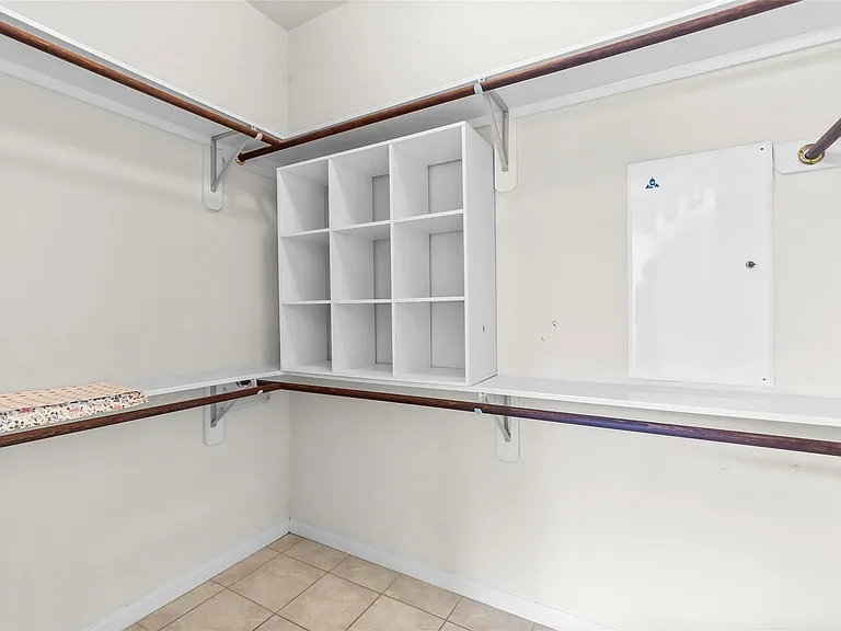 118 W Russet Grove Cir — Photo 35