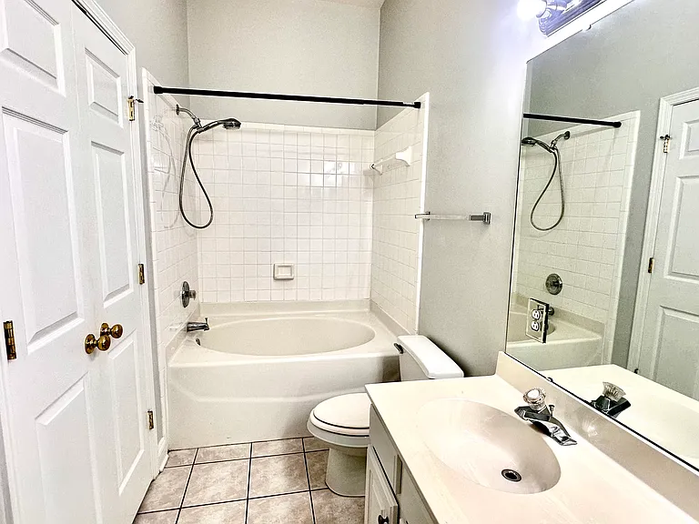 713 Garden District Dr — Photo 7