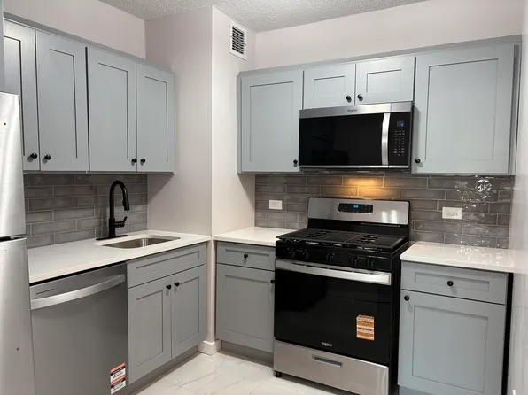 45 River Dr South image 13 of 32