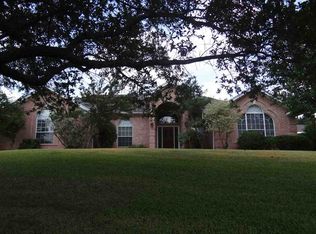 3037 Oak Ridge Rd, Crawford, TX 76638