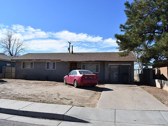 2nd image of 4716 Douglas Macarthur Rd NE