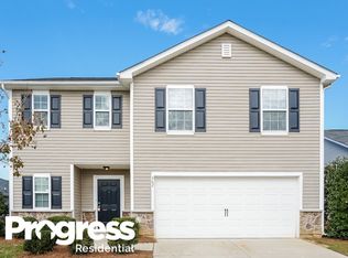 562 Kerriann Ln, Clayton, NC 27520