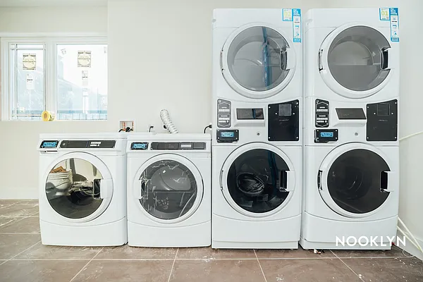 Rented by Nooklyn NYC LLC | media 41