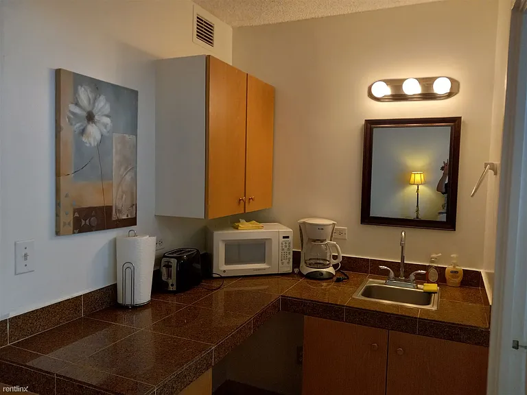 232 Kaiulani Ave — Photo 31
