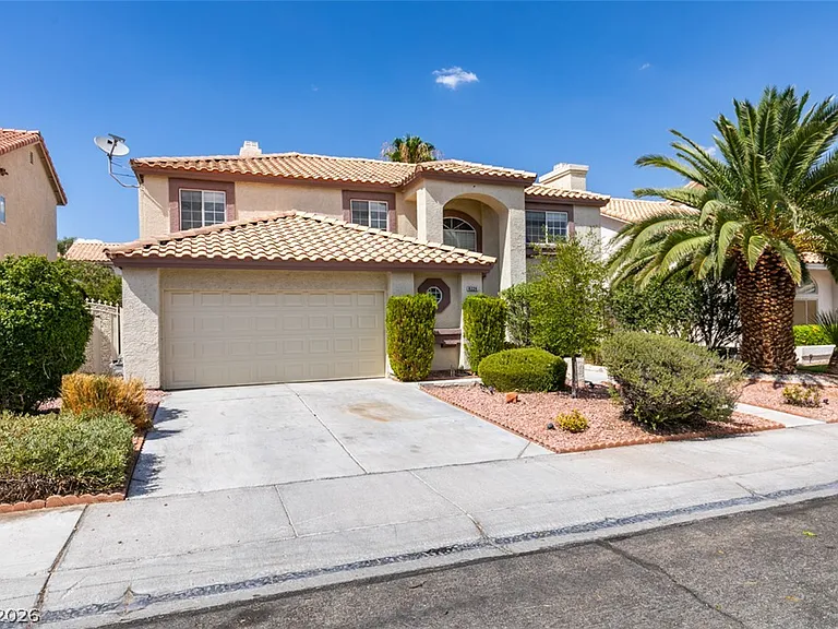 8224 Tivoli Cove Dr — Photo 2