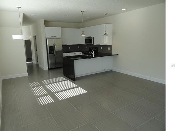4th image of 17424 Placidity Ave