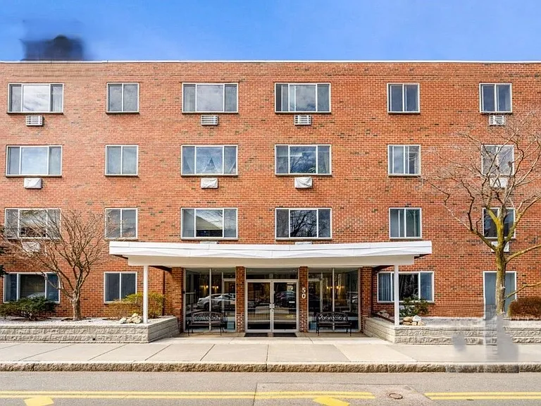 50 Green St #409 — Photo 1