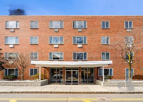 50 Green St #409 Photo 1