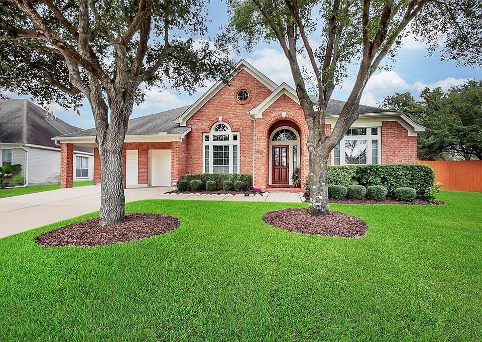1st image of 8606 Hooks Creek Ct