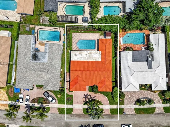 3661 N 52nd Ave, Hollywood, FL 33021