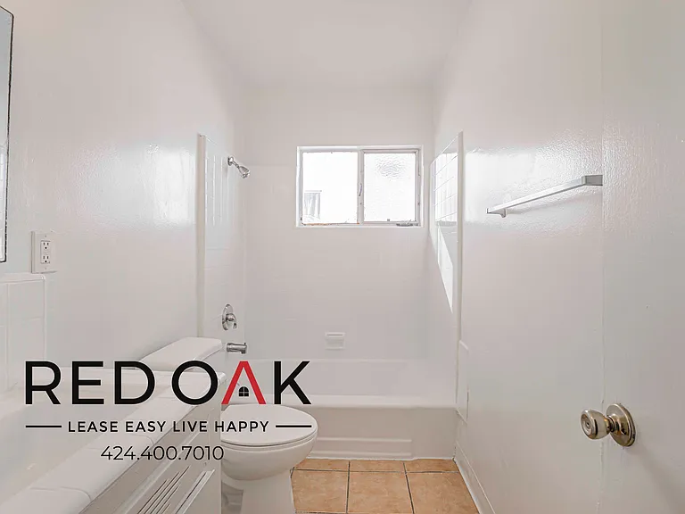 439 S Catalina St #14 — Photo 11