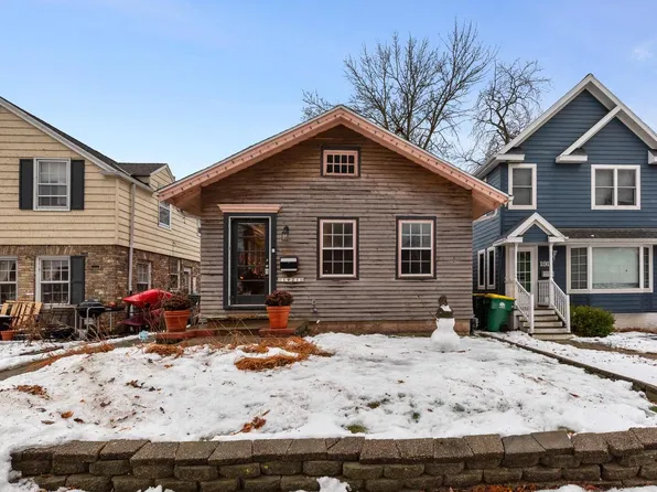 1921 East Elmdale COURT, Shorewood, WI 53211