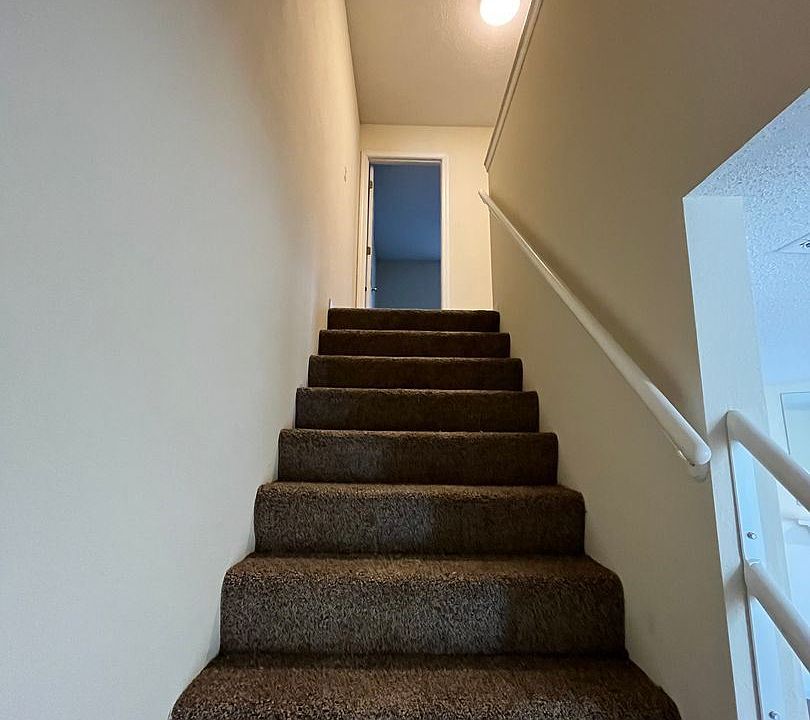 1st image of 1837 NE Knollbrook St #11698511
