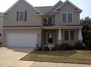 2838 E Creeks Edge Dr, Bloomington, IN 47401