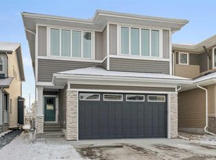 77 N Sage Hill Cres NW, Calgary, AB T3R 1Y2