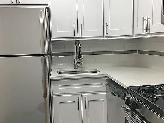 4th image of 7235 112th St APT 4D