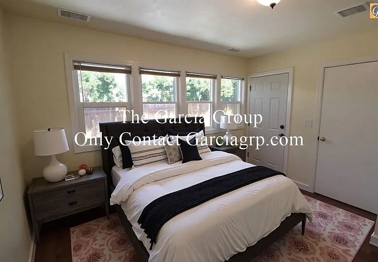 9303 SE Francis St — Photo 23