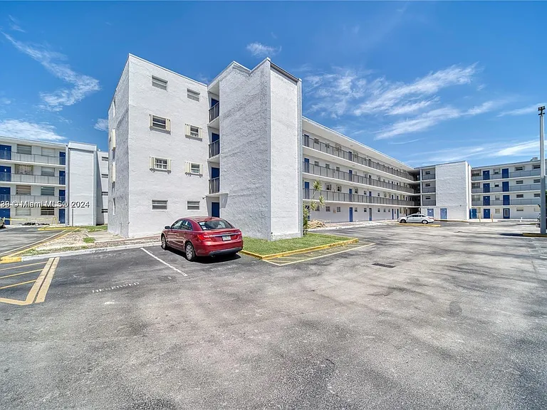14140 SW 84th St #101-H — Photo 1