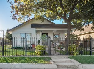 3001 Deen Rd, Fort Worth, TX 76106