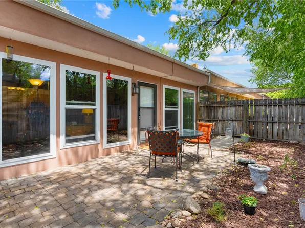 232 Irvine St APT 4, Santa Fe, NM 87501