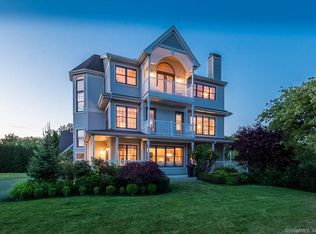 37 Sea Scape Dr, Westbrook, CT 06498