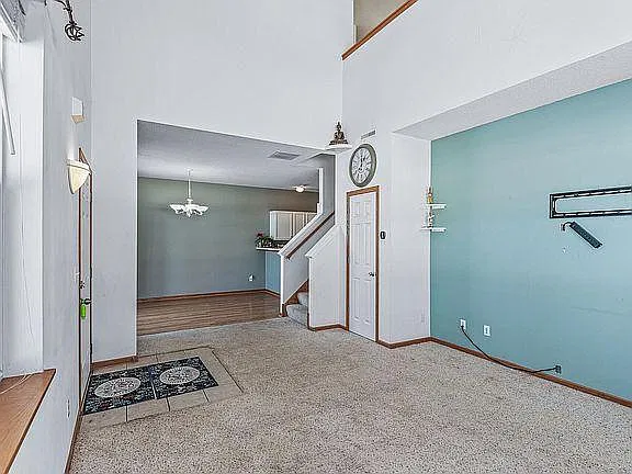 820 Princeton Ave — Photo 3