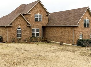 6590 John Sams Ct, La Vergne, TN 37086