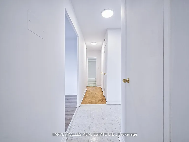 2000 Sheppard Ave W #1208 — Photo 19